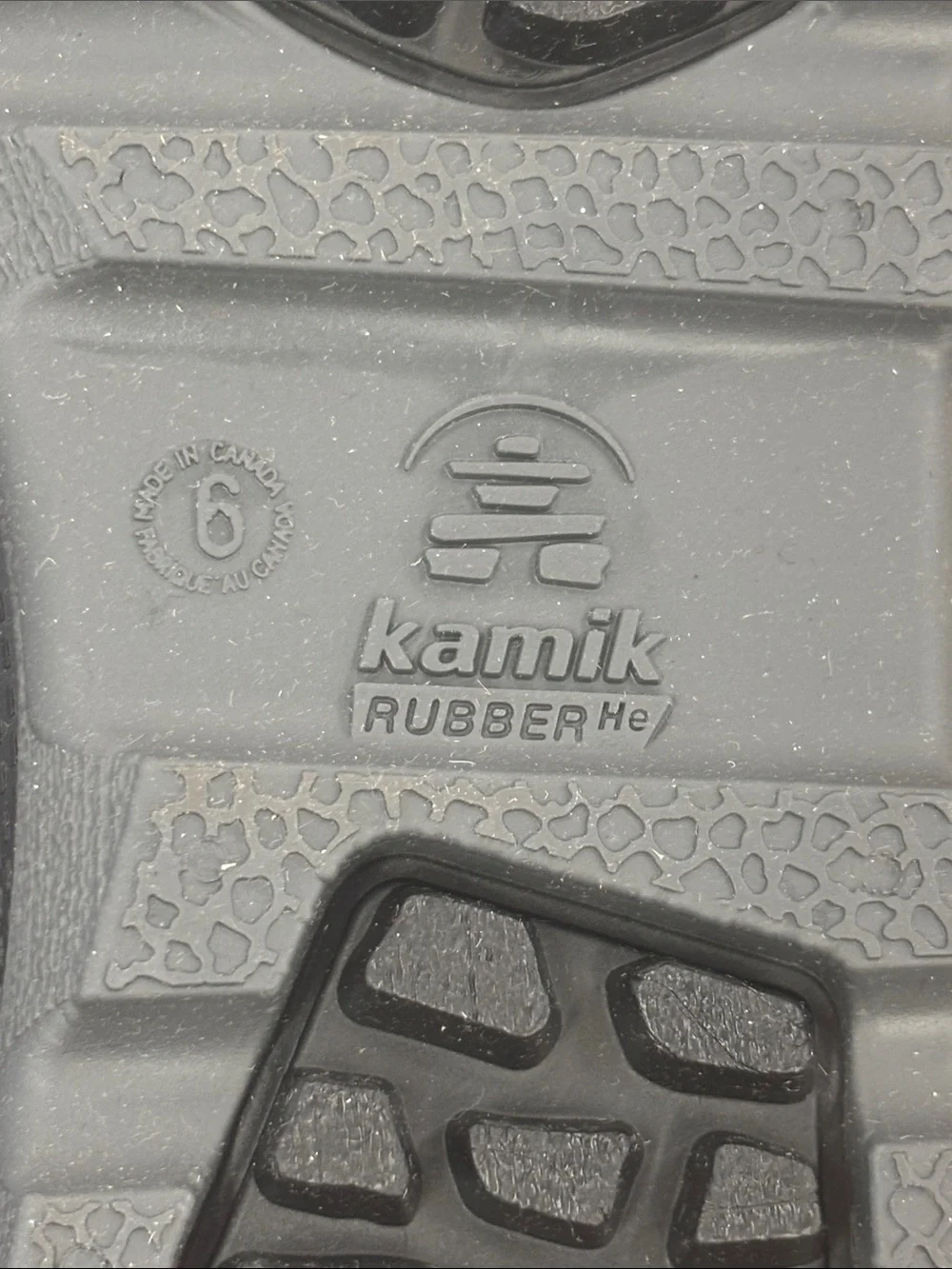 Kamik - Kids Snowgypsy4 Boots, size 6 US big kids, color black.